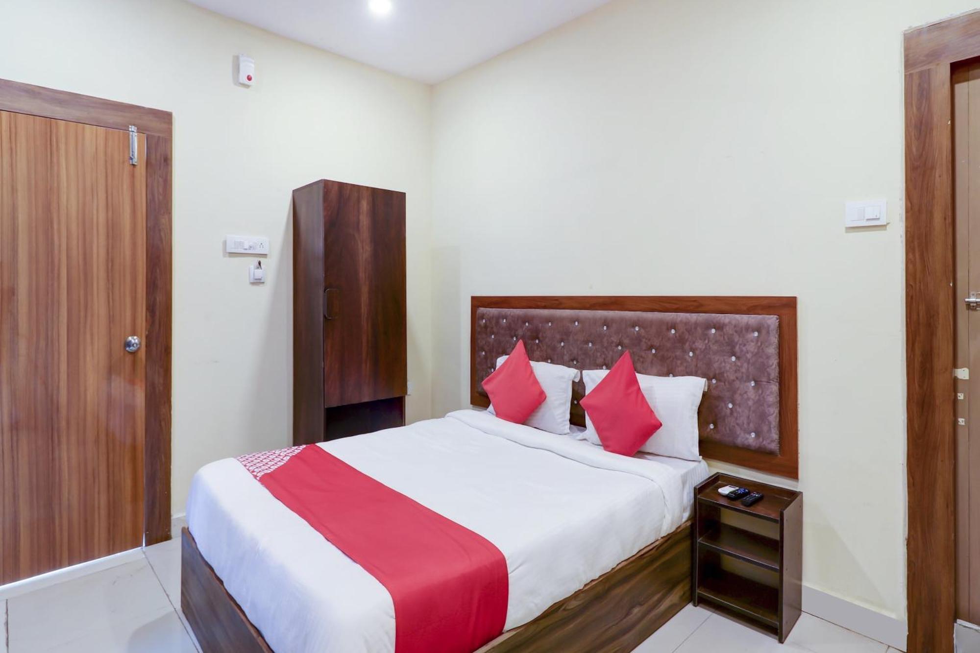 Hotel O Rsquare Elite Sururnagar Екстер'єр фото