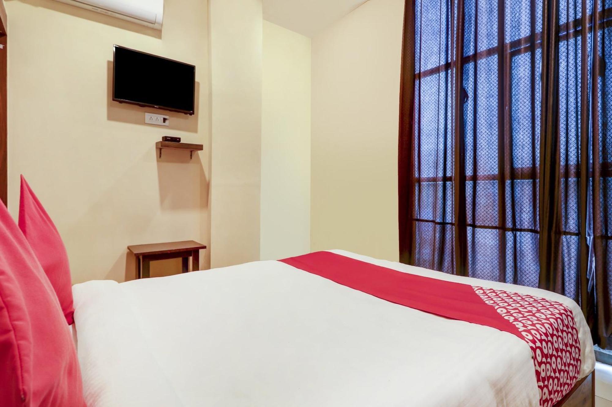 Hotel O Rsquare Elite Sururnagar Екстер'єр фото