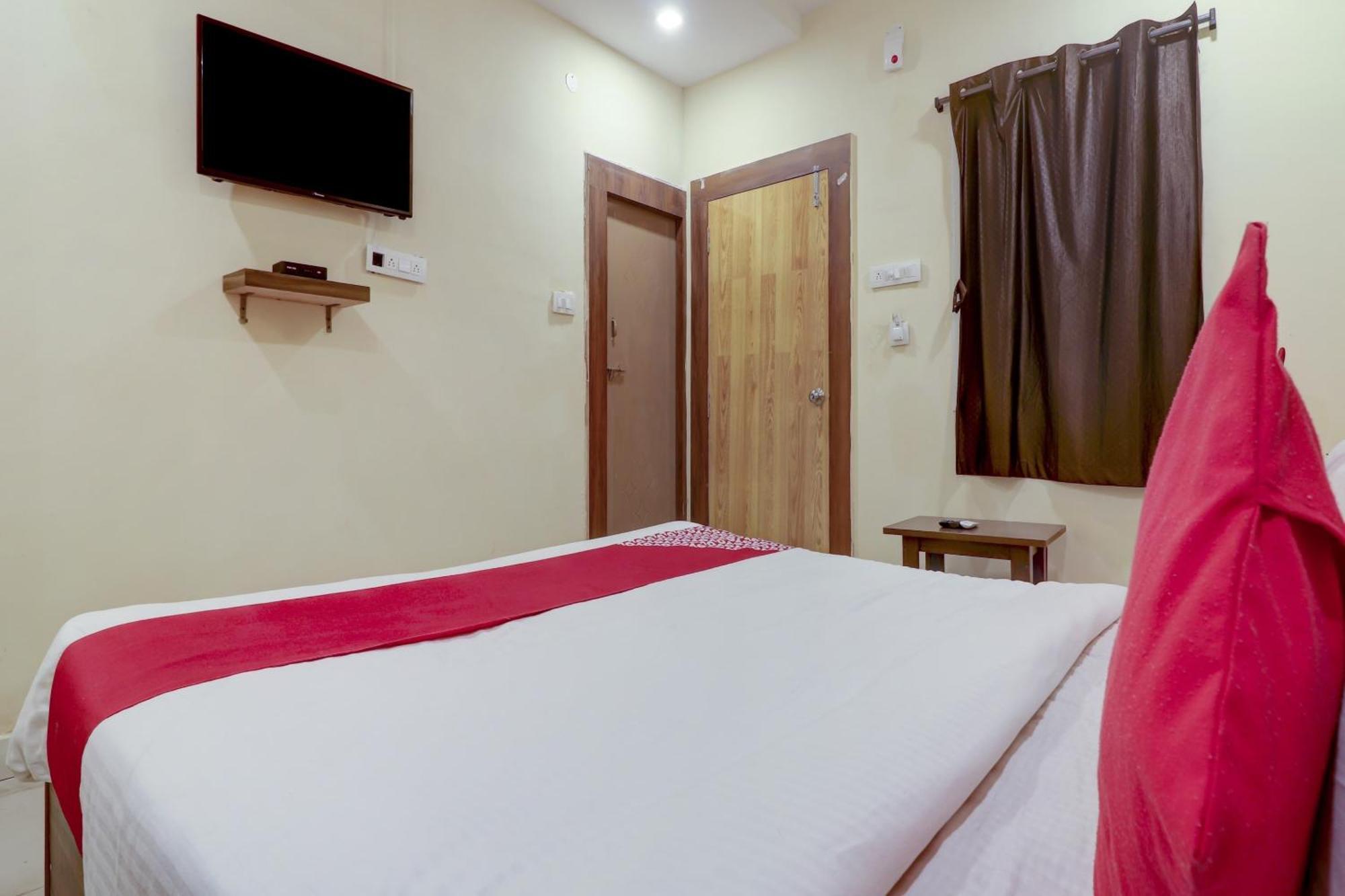 Hotel O Rsquare Elite Sururnagar Екстер'єр фото