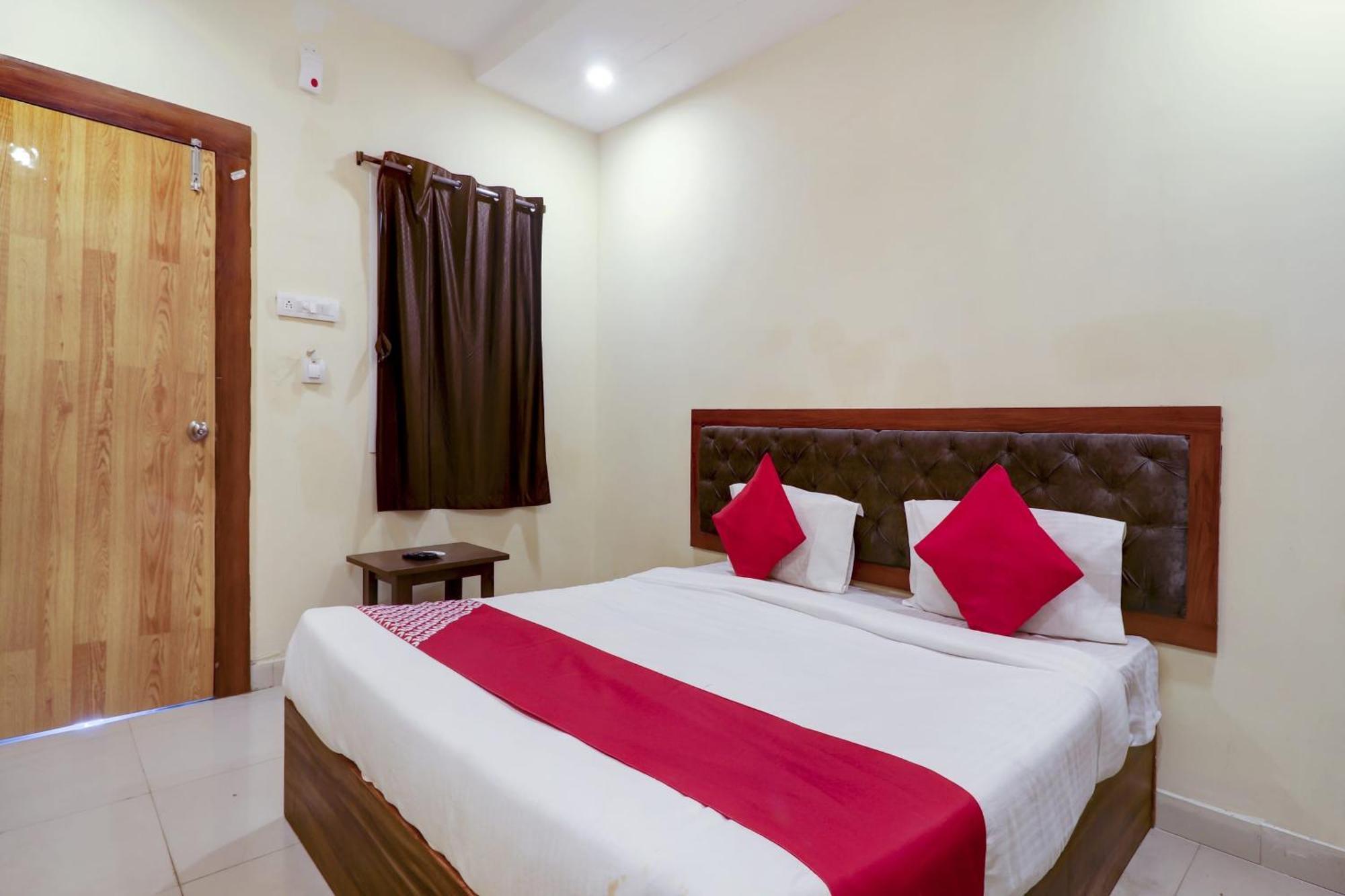 Hotel O Rsquare Elite Sururnagar Екстер'єр фото