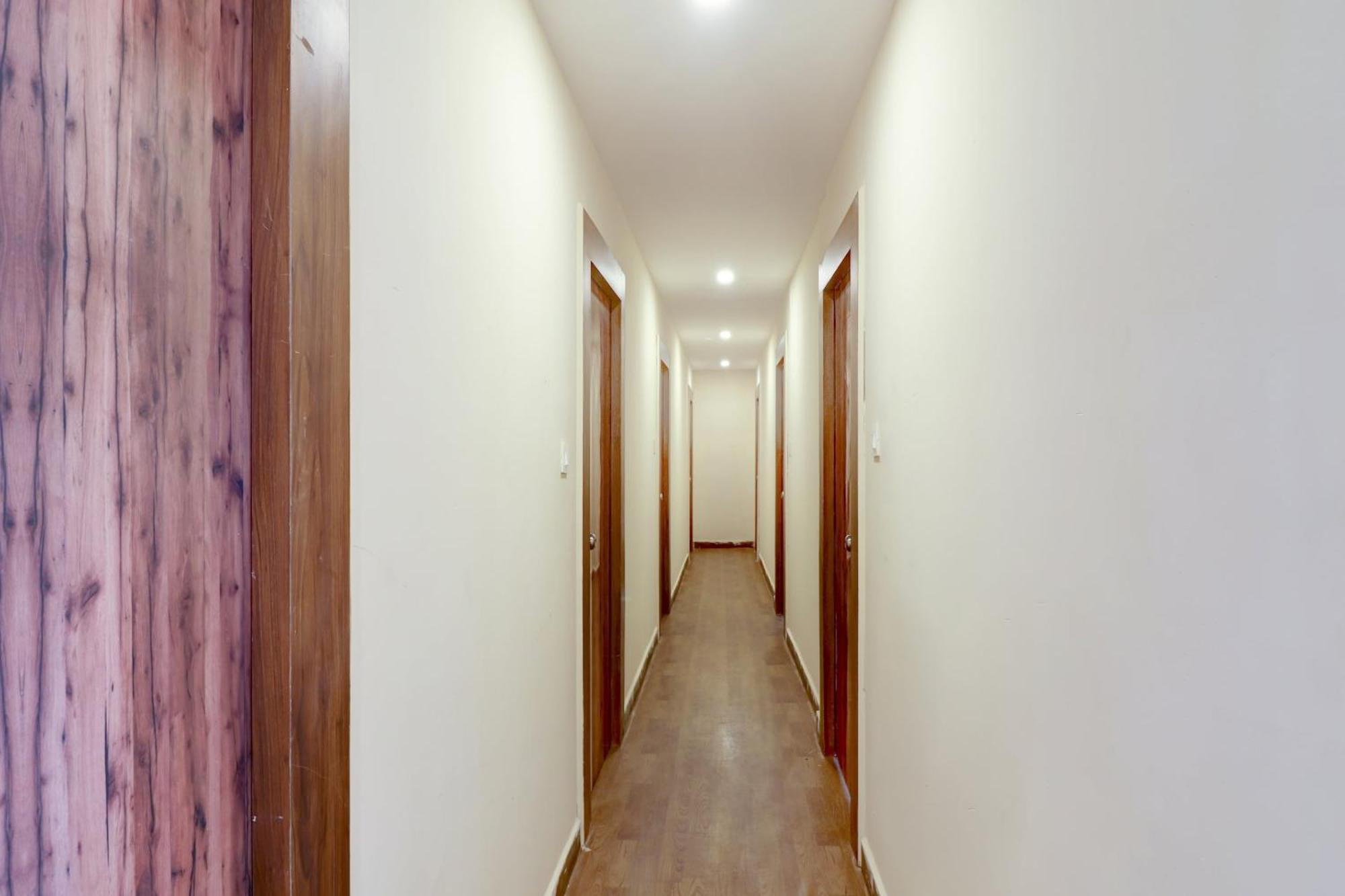 Hotel O Rsquare Elite Sururnagar Екстер'єр фото